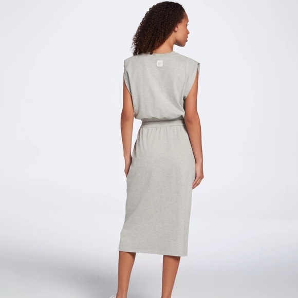 NWT! CALIA Women's Light Heather Gray Extended Shoulder Midi Dress - Multiple - Picture 3 of 5